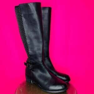 Vaneli Valyn Black Leather Quilted Back Knee High Boot Size 8.5